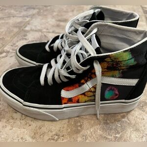 Vans men’s 8 women’s 9.5 Sk8-hi High-Top Sneakers